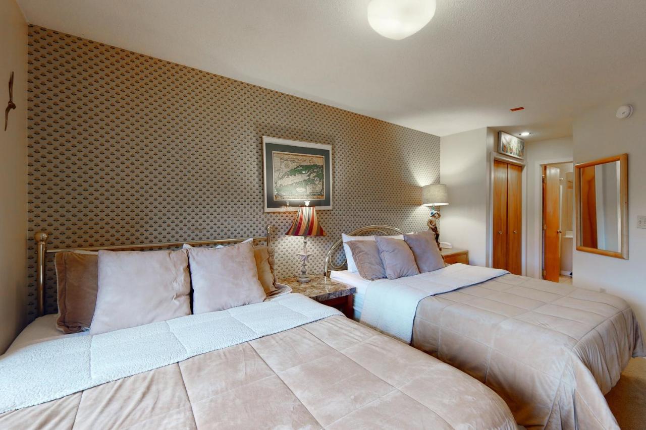 Okemo Mountain Condo ラッドロー エクステリア 写真